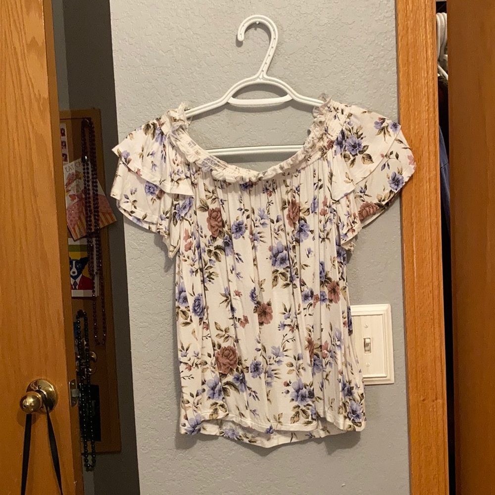 AE Off The Shoulder Floral Print Shirt